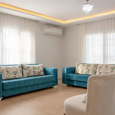 别墅 Lovely Backyard And Terrace In Urla Gulbahce